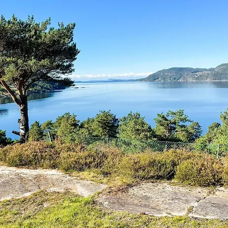 Nyaraló 7 Person In